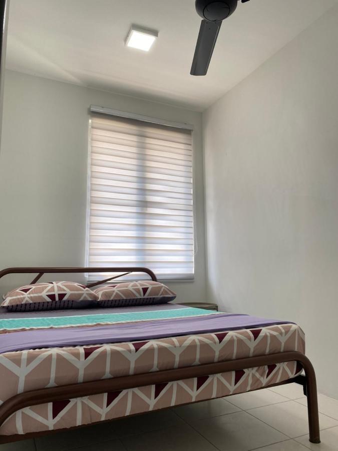 Cempaka Homestay Soga Perdana バトゥー・パハト エクステリア 写真